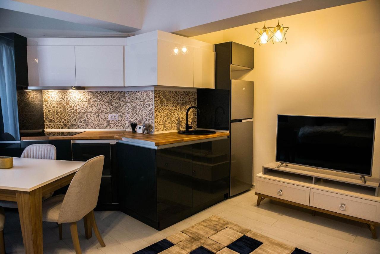 Konak Solid Residence Mamaia Butoaie Exteriér fotografie